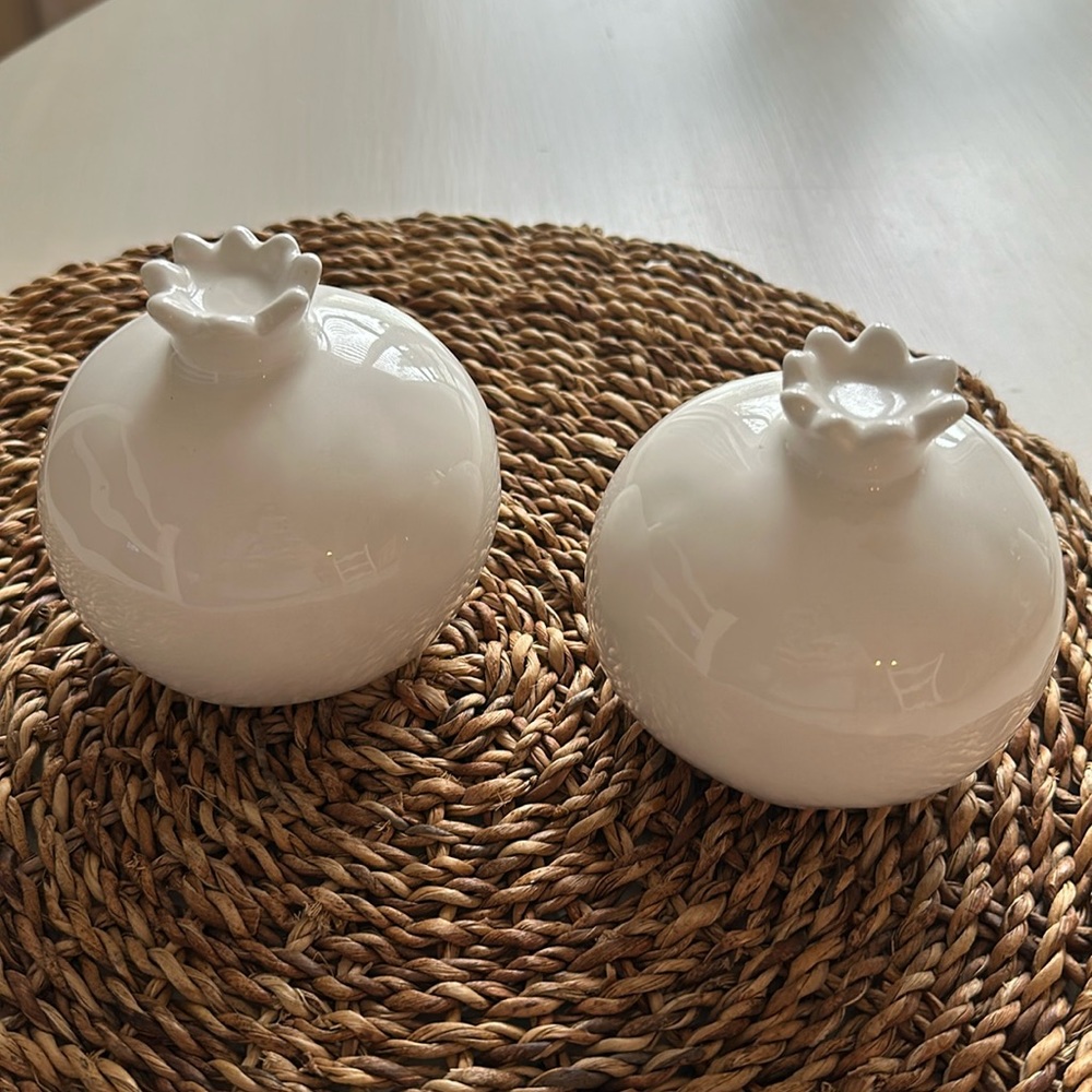Williams Sonoma •